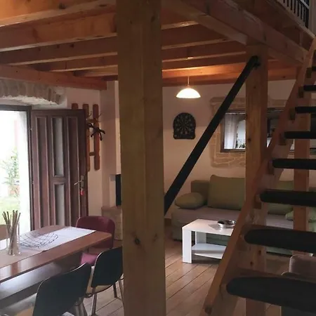 House Ivana Krsan